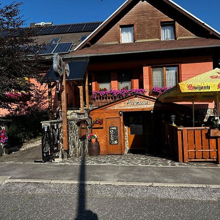 Apartmany Crystal Jasna Pavčina Lehota Exterior foto