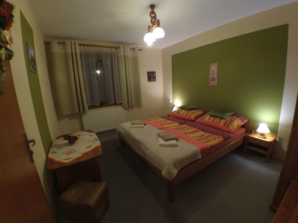 Apartmany Crystal Jasna Pavčina Lehota Exterior foto