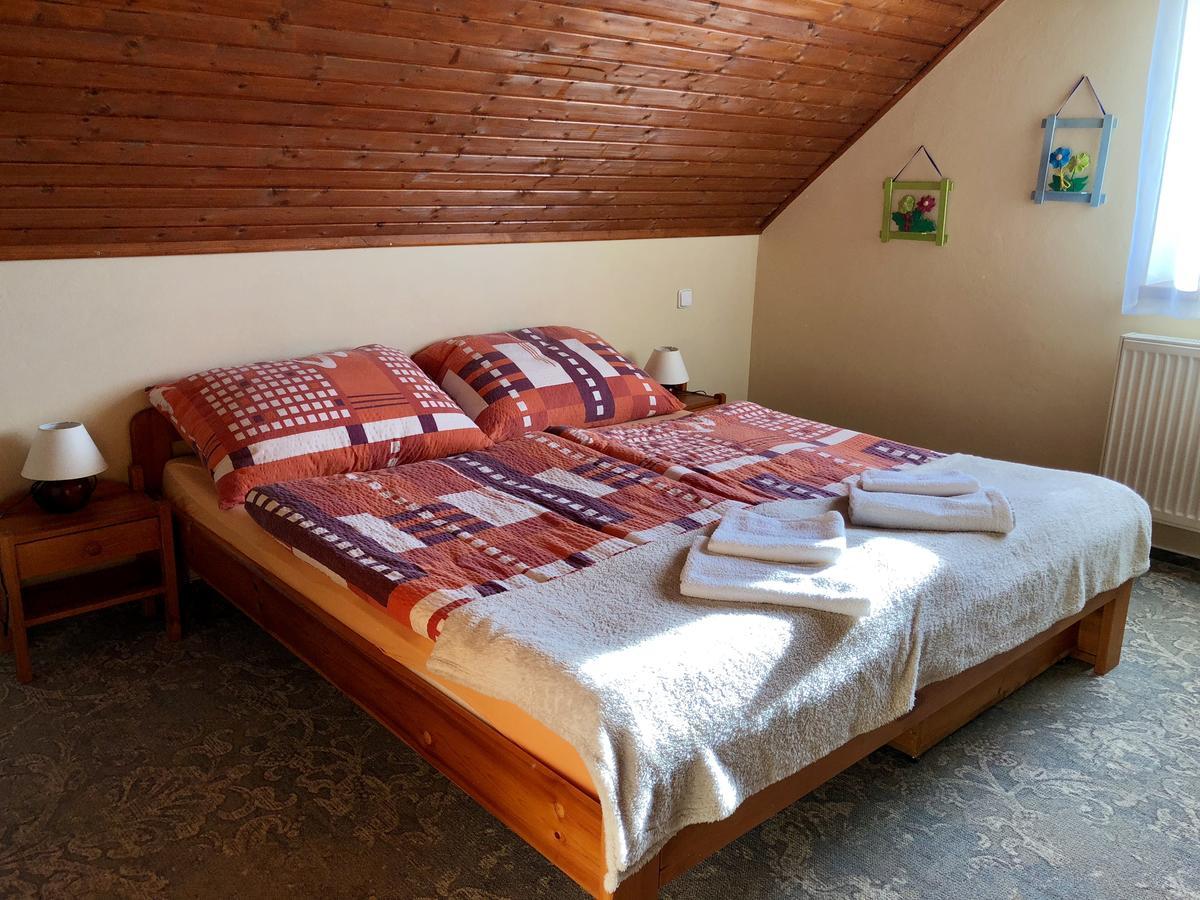 Apartmany Crystal Jasna Pavčina Lehota Exterior foto