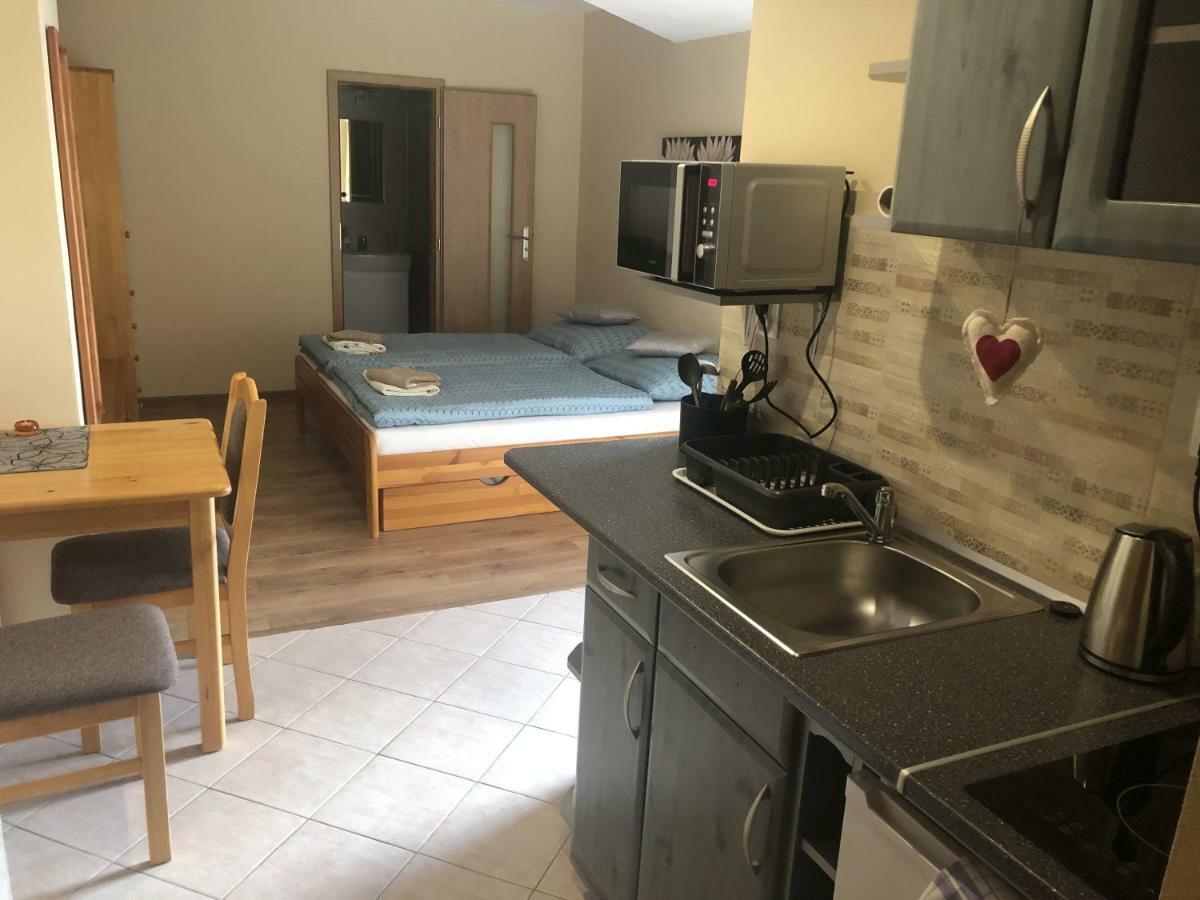 Apartmany Crystal Jasna Pavčina Lehota Exterior foto